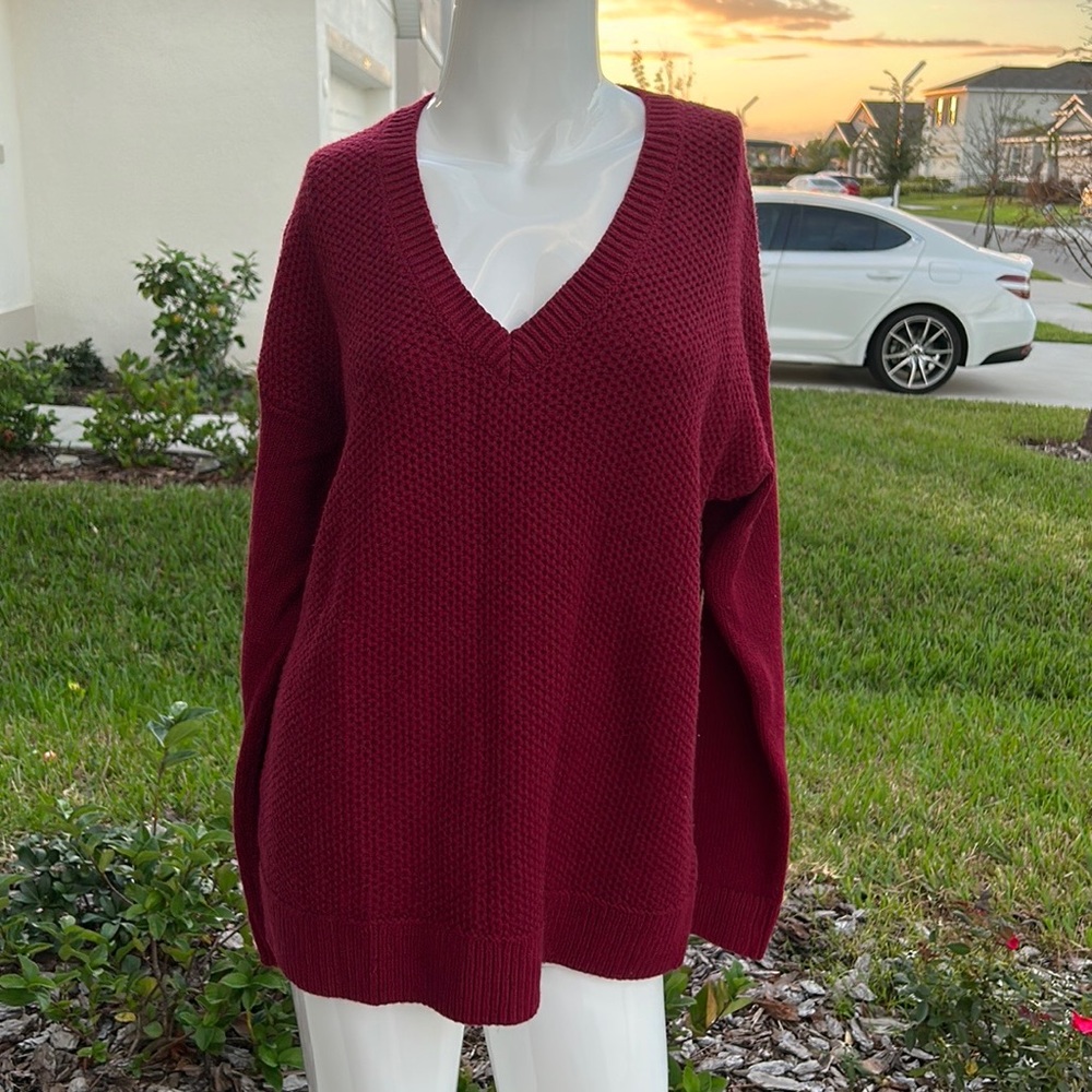 BANANA REPUBLIC SWEATER TOP SIZE M NWOT